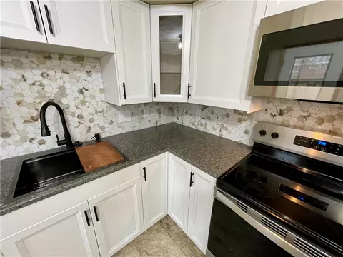 Kitchen - 130 E Chicago St, Eaton, OH 45320 photo 2 of 3