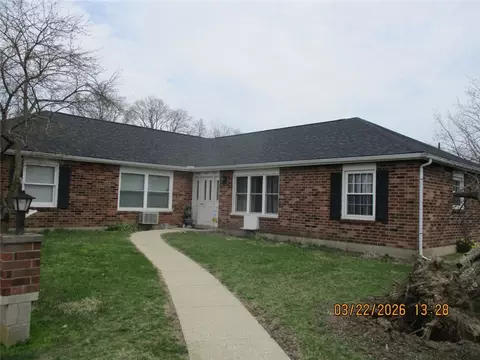 8460 Bennett Dr, Piqua, OH 45356