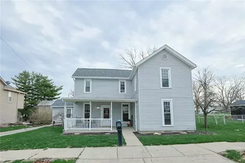 125 S Broadway St, Farmersville, OH 45325