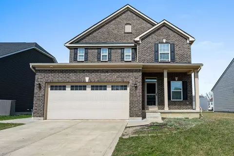 9184 Lakeside St, Tipp City, OH 45371