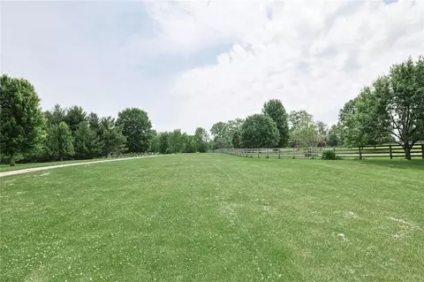 Exterior - 7259 State Route 48, Springboro, OH 45066 photo 17 of 24