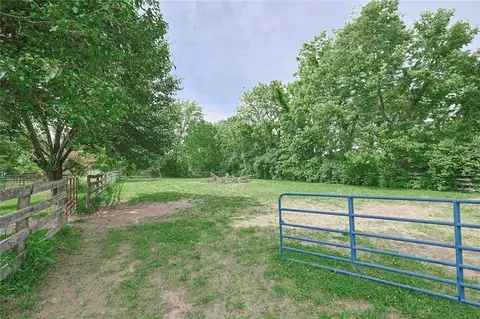Exterior - 7259 State Route 48, Springboro, OH 45066 photo 23 of 24