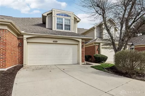 3896 W Summit Ridge Dr, Beavercreek, OH 45439