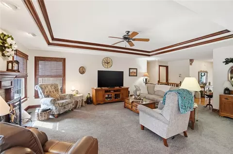 5300 Brookshire Ln, Springfield, OH 45502 photo 11