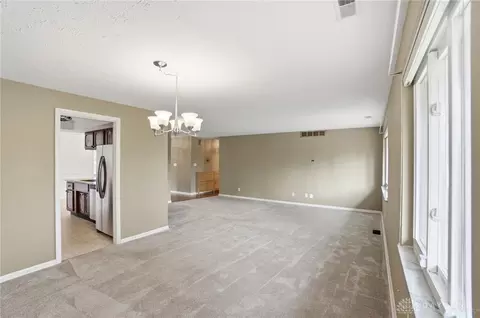 Living - 2361 Colony Way, Kettering, OH 45440 photo 7 of 13