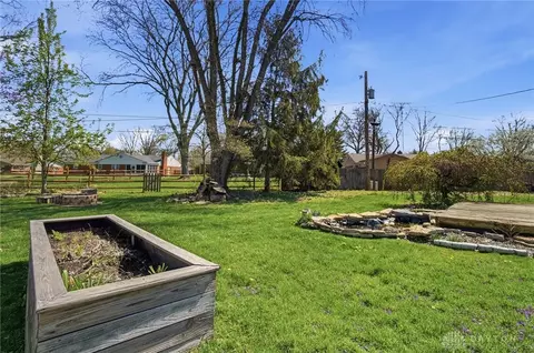 Exterior - 2361 Colony Way, Kettering, OH 45440 photo 10 of 13