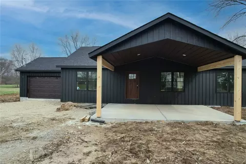 742 Odenwald Dr # R, Fayetteville, OH 45118