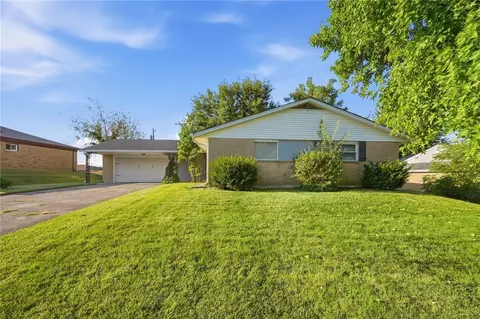 4400 Knollcroft Rd, Trotwood, OH 45426