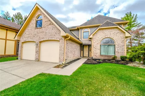 942 Fawn Lea Trl, Centerville, OH 45459