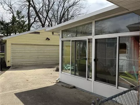 4732 Lehigh Dr, Springfield, OH 45503 photo 2