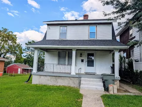 28 N Trenton St, Dayton, OH 45417