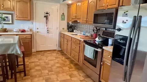 Kitchen - 3361 Turner Dr, Springfield, OH 45504 photo 1 of 3