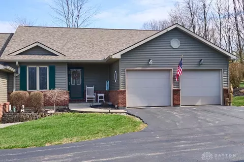 19 Prairie Creek Xing, Wilmington, OH 45177
