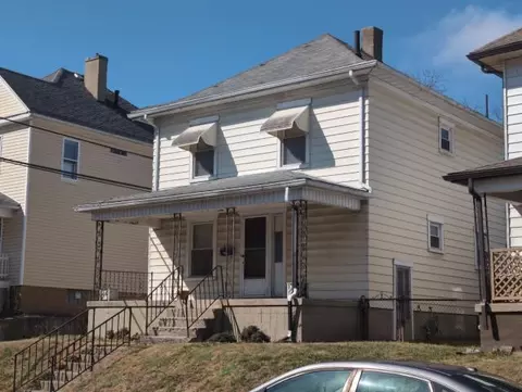 39 Gebhart St, Dayton, OH 45410