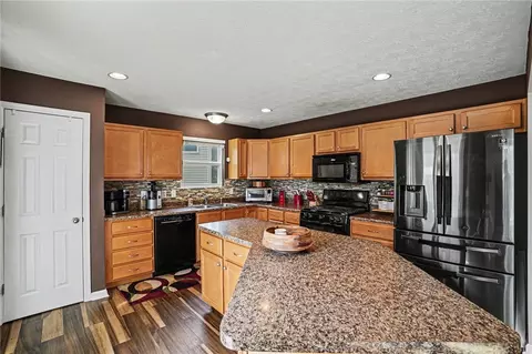 Kitchen - 3185 Yellowtail Ter, Morrow, OH 45152 photo 1 of 3