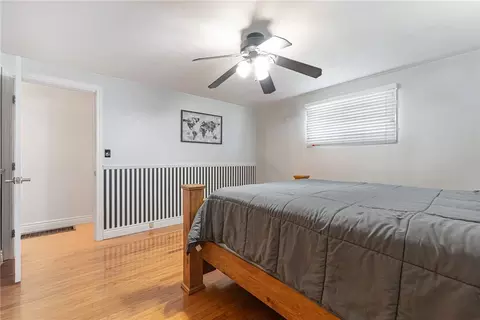 Bedroom - 5235 W Ridgewood Rd, Springfield, OH 45503 photo 5 of 7