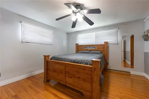Bedroom - 5235 W Ridgewood Rd, Springfield, OH 45503 photo 3 of 7
