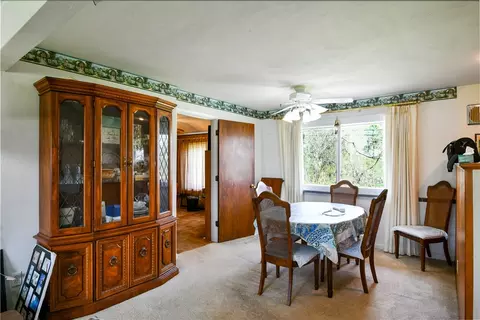 Dining - 1191 Berna Ln, Kettering, OH 45429 photo 2 of 2