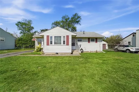 2113 Pittsfield St, Kettering, OH 45420