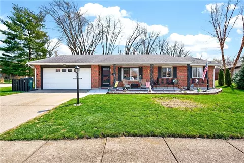1236 Nassau Dr, Miamisburg, OH 45342