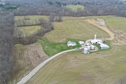 8691 Luck St, Pleasant Plain, OH 45162 photo 12