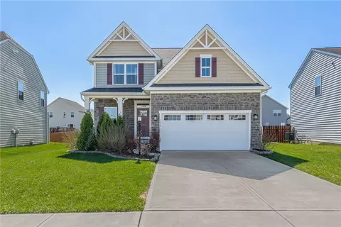 1040 Baywood Dr, Fairborn, OH 45324