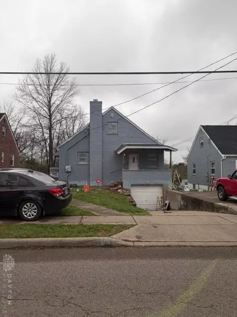 2807 W Galbraith Rd, Cincinnati, OH 45239
