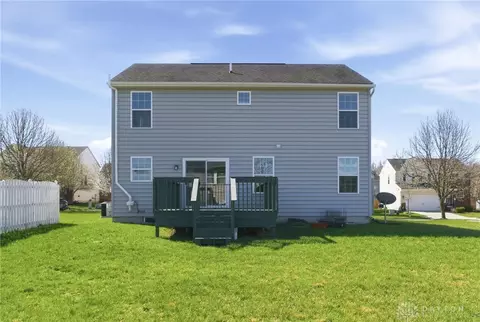 Exterior - 1436 Artesian Ln, Fairborn, OH 45324 photo 6 of 8