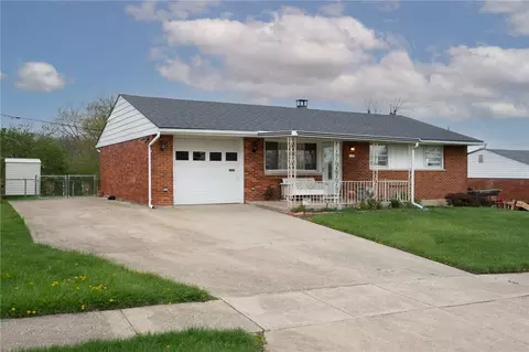 795 Spring Garden Pl, Dayton, OH 45431