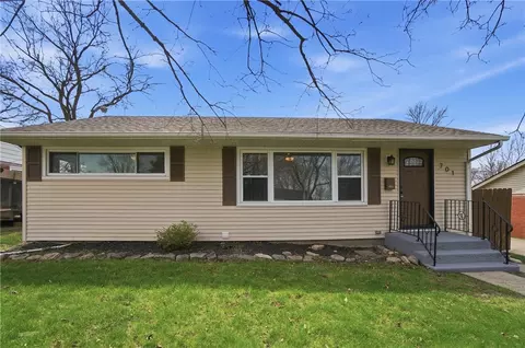 701 Southline Dr, Lebanon, OH 45036