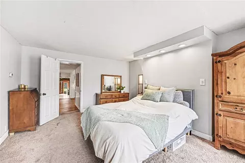 Bedroom - 660 S Main St, Springboro, OH 45066 photo 2 of 6