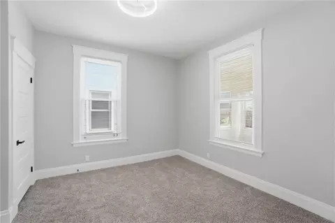 Bedroom - 112 Bacon St, Cincinnati, OH 45215 photo 1 of 8