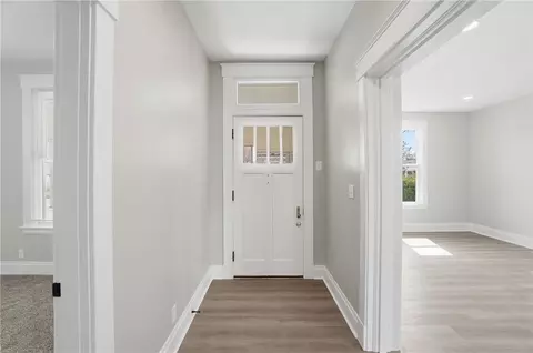 Entry Way - 112 Bacon St, Cincinnati, OH 45215 photo 1 of 7
