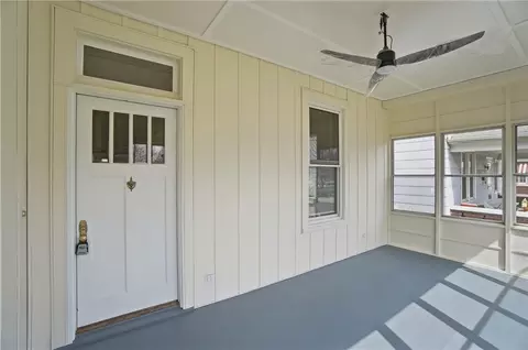 Exterior - 112 Bacon St, Cincinnati, OH 45215 photo 5 of 10