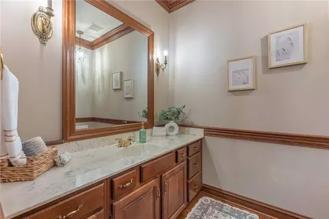 Bath - 856 Timberlake, Kettering, OH 45429 photo 1 of 3