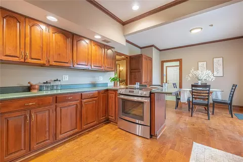 Kitchen - 856 Timberlake, Kettering, OH 45429 photo 6 of 7