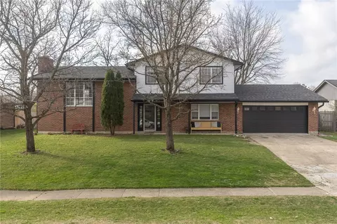 408 Bent Twig Dr, Vandalia, OH 45377