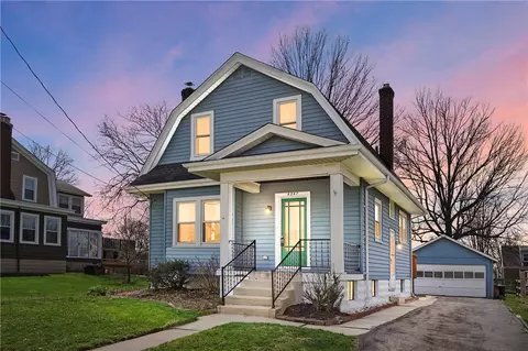 4267 Clifford Rd, Deer Park, OH 45236