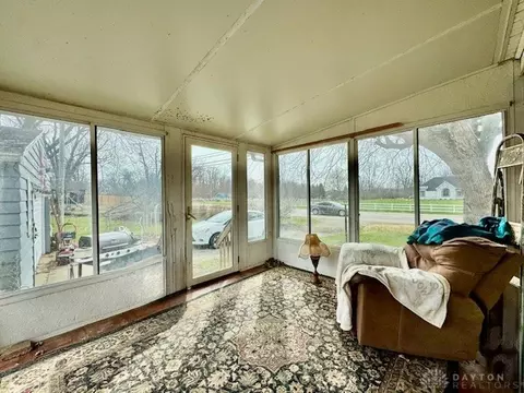 Exterior - 4733 Curtis Dr, Springfield, OH 45503 photo 5 of 7
