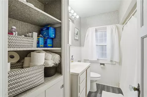 Bath - 309 Rockhill Ave, Kettering, OH 45429 photo 1 of 5