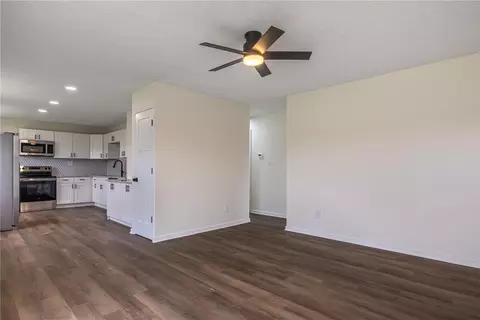 2037 Gerald Dr, Springfield, OH 45505 photo 4
