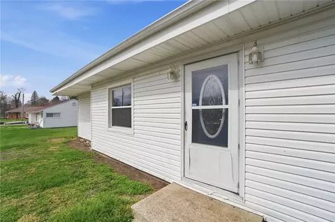 1166 W Sparrow Rd, Springfield, OH 45502 photo 10