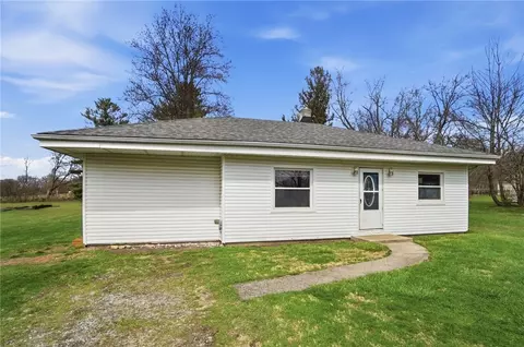 1166 W Sparrow Rd, Springfield, OH 45502 photo 9