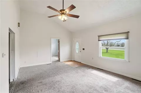 1166 W Sparrow Rd, Springfield, OH 45502 photo 11