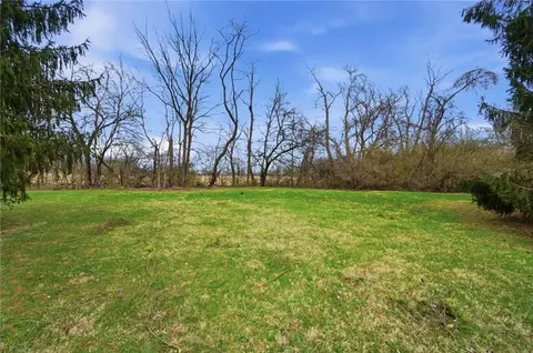 1166 W Sparrow Rd, Springfield, OH 45502 photo 39