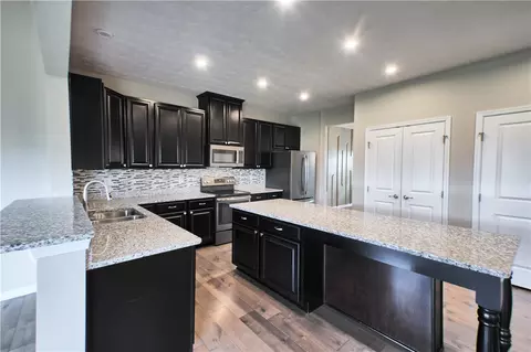 Kitchen - 9629 Linden Brook Dr, Centerville, OH 45458 photo 3 of 5
