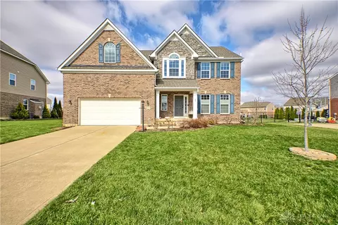 Exterior - 9629 Linden Brook Dr, Centerville, OH 45458 photo 2 of 10