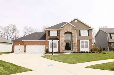 731 Sherwood Dr, Troy, OH 45373