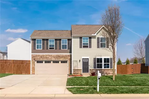 1115 Shannon Ln, Xenia, OH 45385