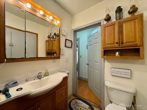Bath - 6220 Springfield Xenia Rd, Springfield, OH 45502 photo 2 of 2